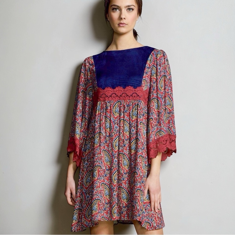 Hazel Paisley Lace Boho Oversized Mini Dress Open Back Lightweight Sz S
